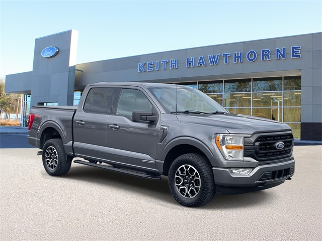 2022 Ford F-150 XLT's photo