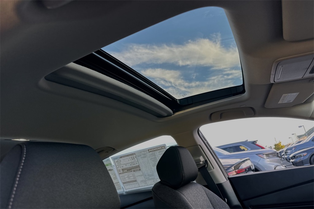2025 Honda Accord SE photo 16
