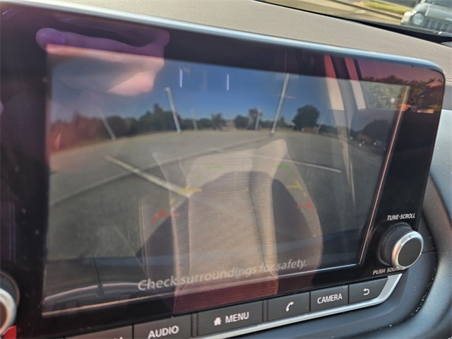 2023 Nissan Rogue SV photo 15
