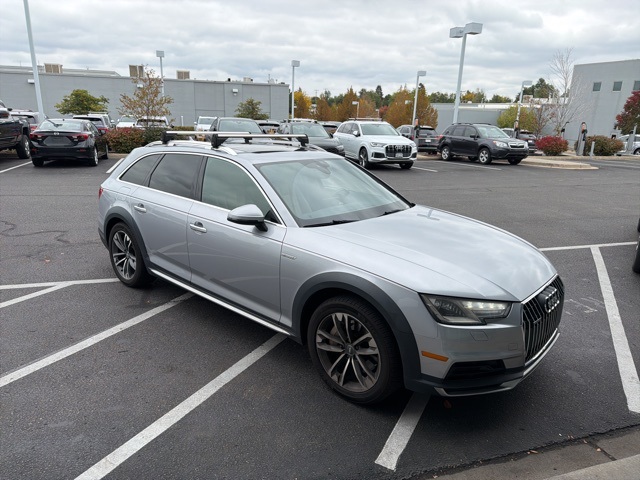 2017 Audi A4 Allroad 2.0T Premium Quattro photo 2