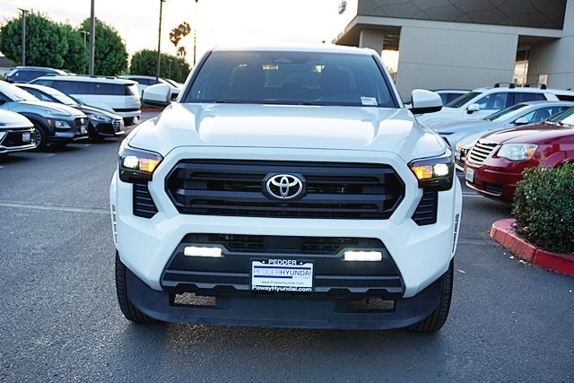 2024 Toyota Tacoma SR5 photo 4