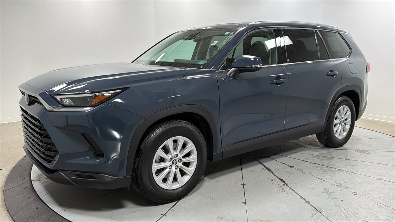 2024 Toyota Grand Highlander XLE's photo