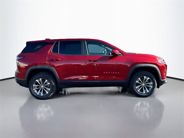 2026 Chevrolet Equinox LT photo 2