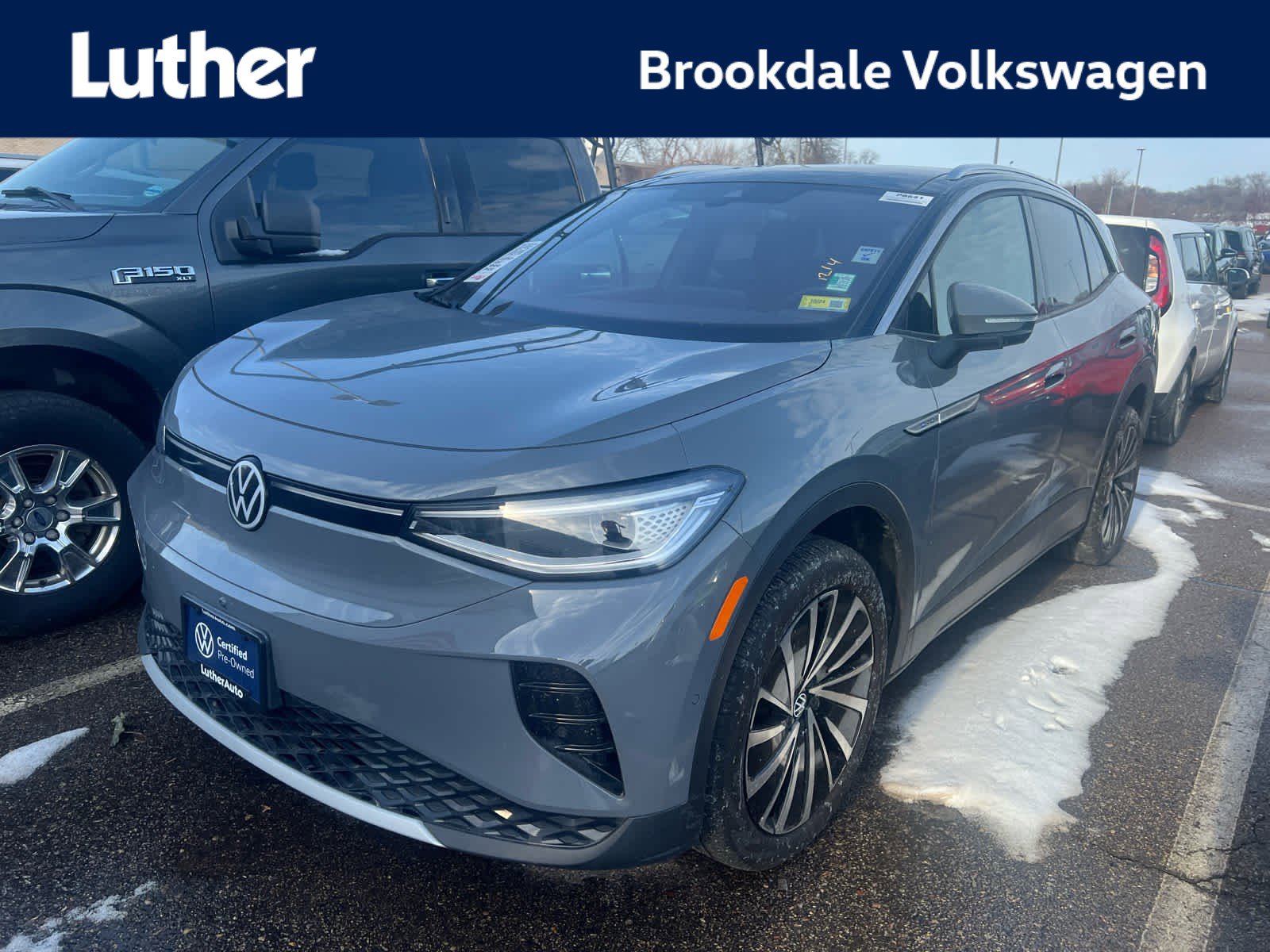 2023 Volkswagen ID.4 PRO S PLUS's photo