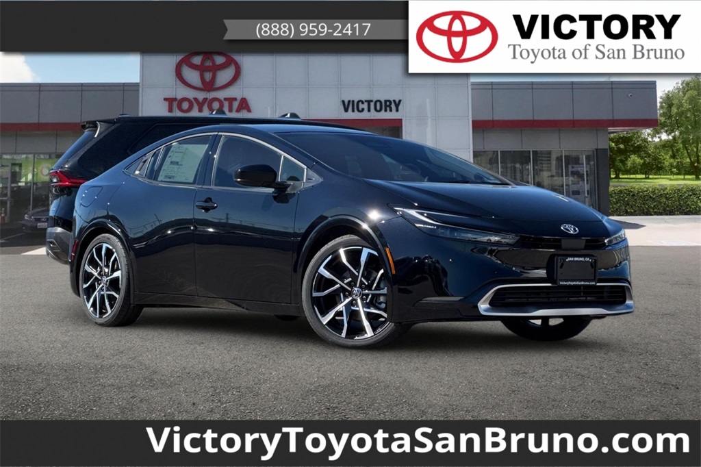 2026 Toyota Prius XSE Premium's photo