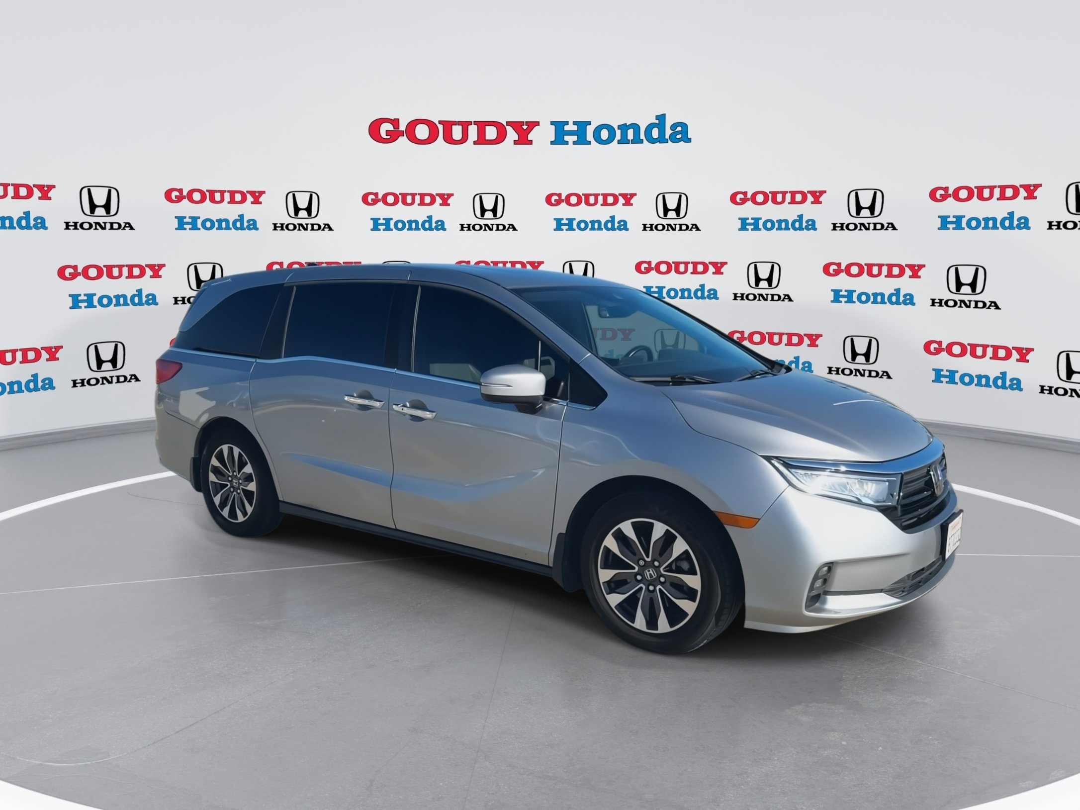 2021 Honda Odyssey EX-L photo 2