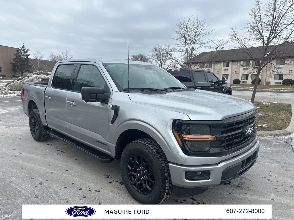 2025 Ford F-150 XLT's photo