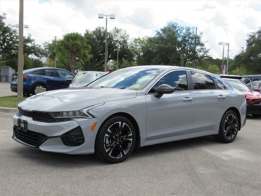 2022 Kia K5 GT-Line photo 3
