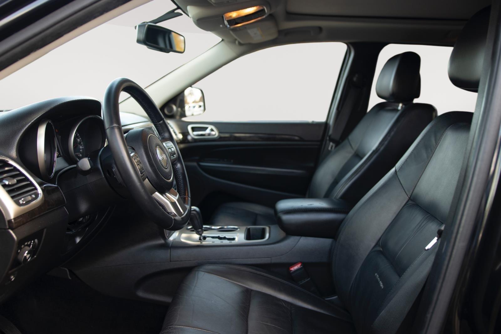 Used 2013 Jeep Grand Cherokee Laredo X with VIN 1C4RJFAG0DC556039 for sale in Manchester, CT