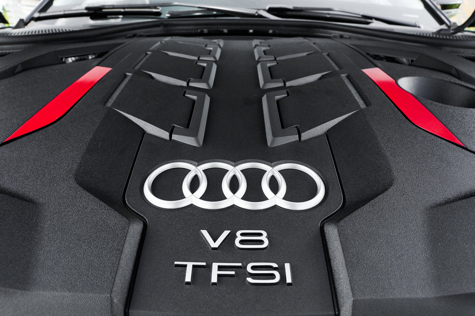 2025 Audi S8 4.0T photo 29