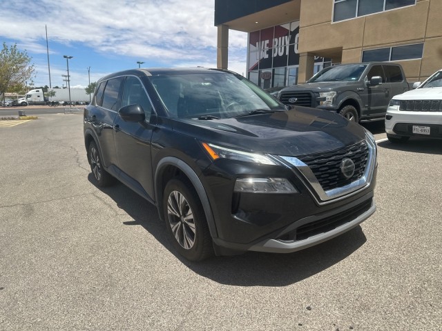 Used 2021 BLACK Nissan SV image 1