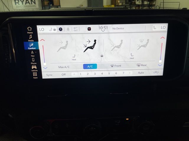 2025 Jeep Gladiator Mojave photo 21