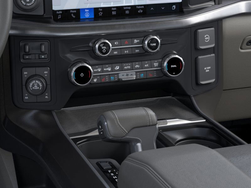 2025 Ford F-150 Platinum photo 15
