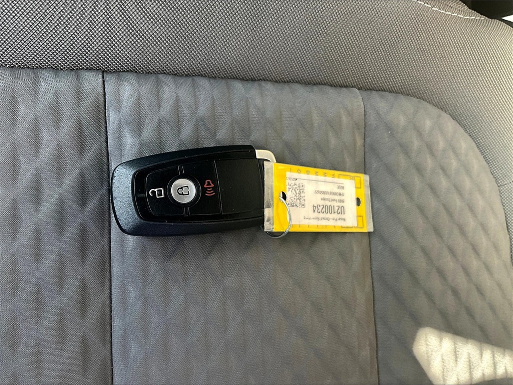 2020 Ford Escape SE photo 27
