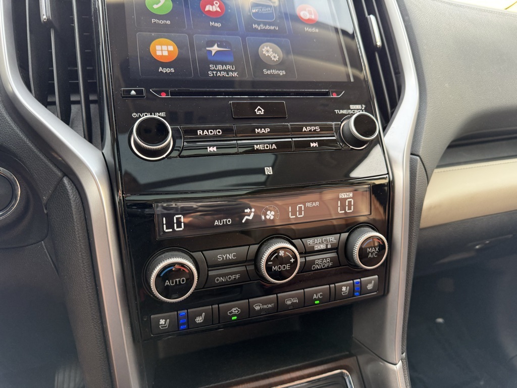 2022 Subaru Ascent Touring photo 34