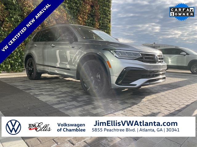 2024 Volkswagen Tiguan SE R-LINE BLACK