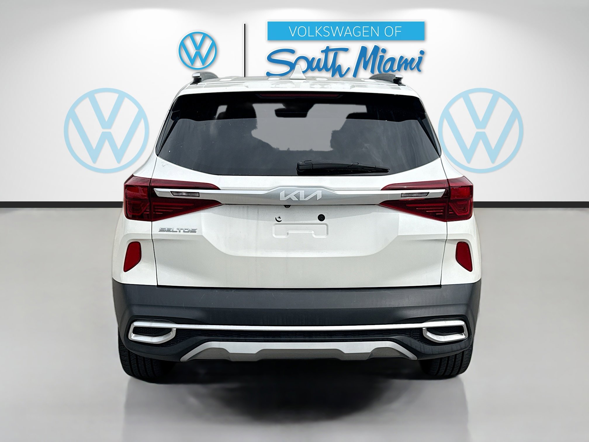 2023 Kia Seltos SX photo 3