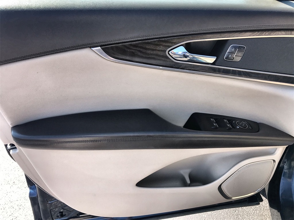 2017 Lincoln MKX Reserve photo 13