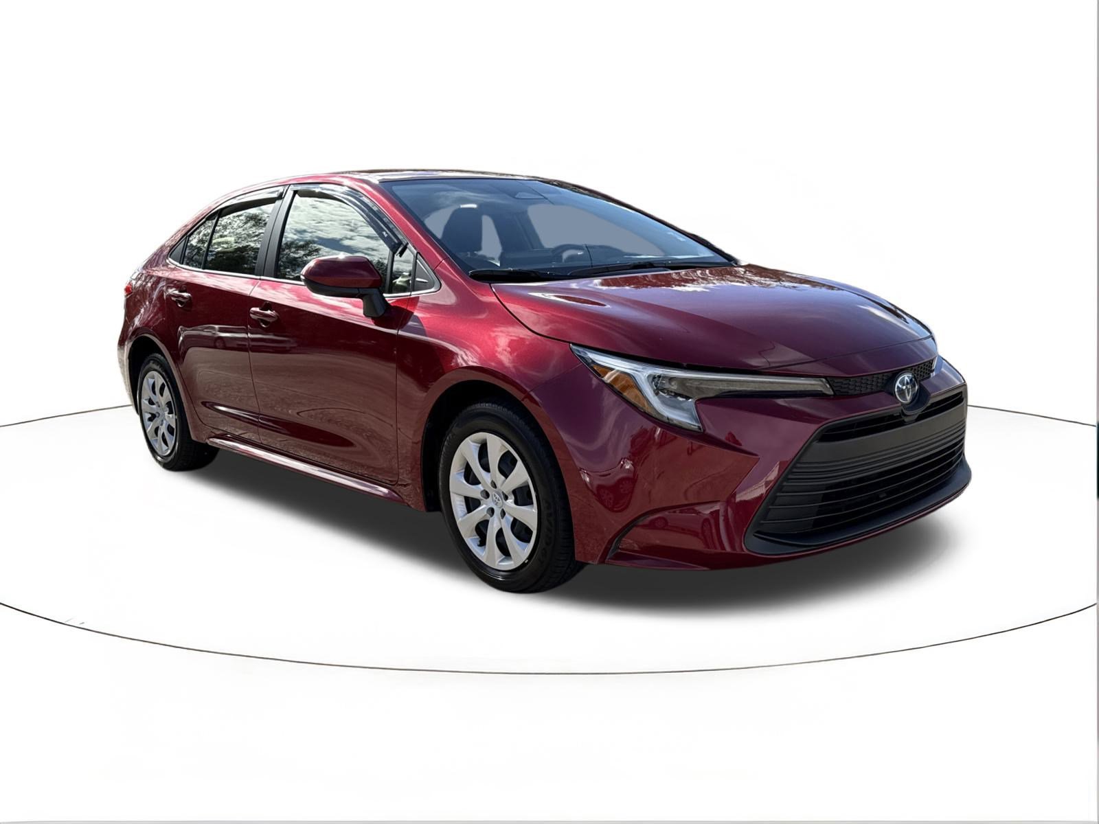 2024 Toyota Corolla LE's photo