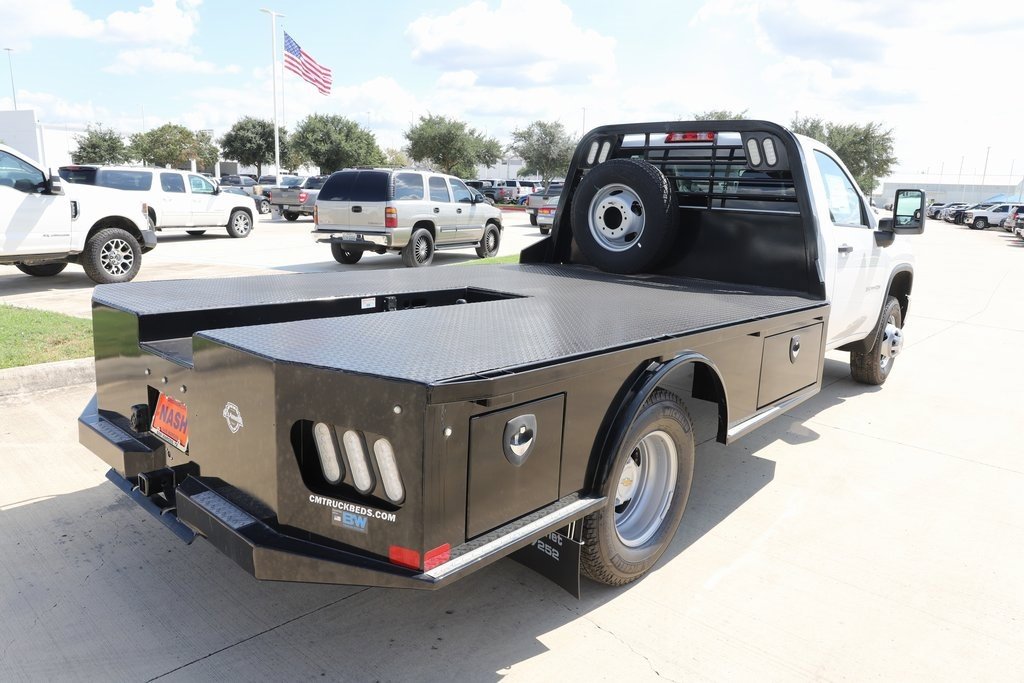 2024 Chevrolet Silverado Work Truck photo 4