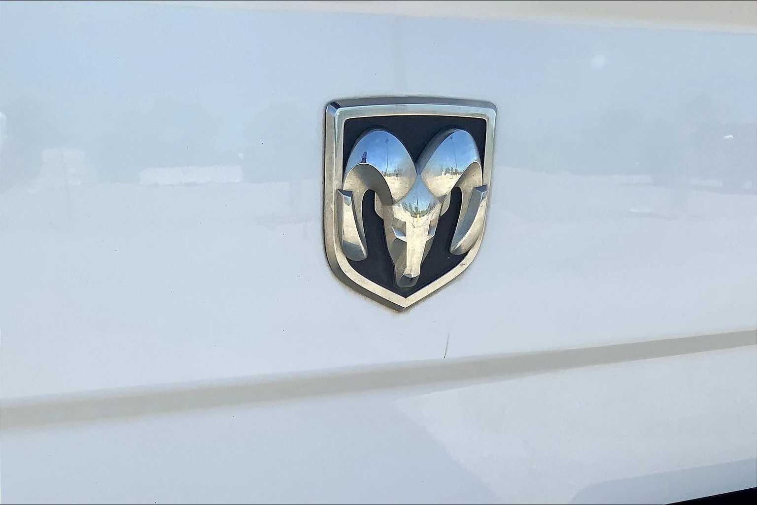 2016 Ram 1500 Lone Star photo 9