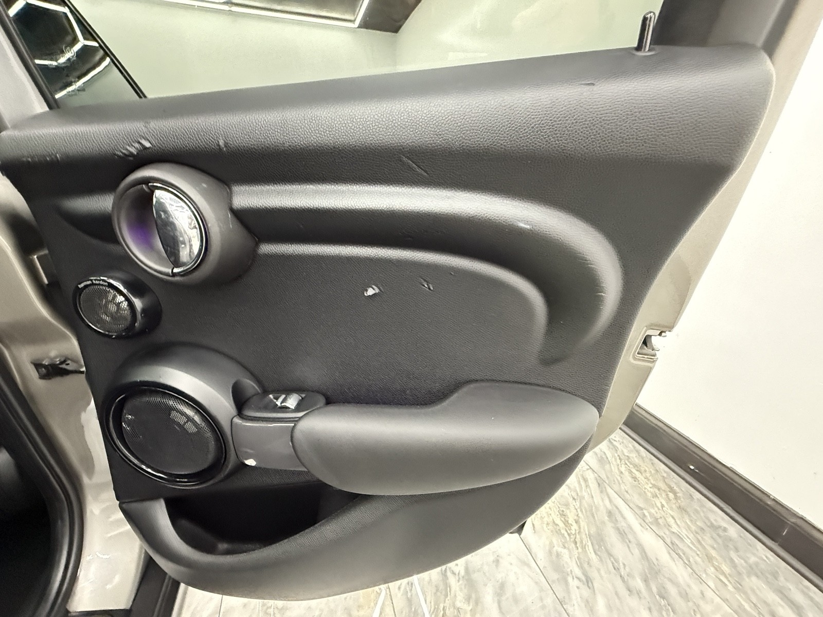 2017 Mini Cooper Hardtop photo 32