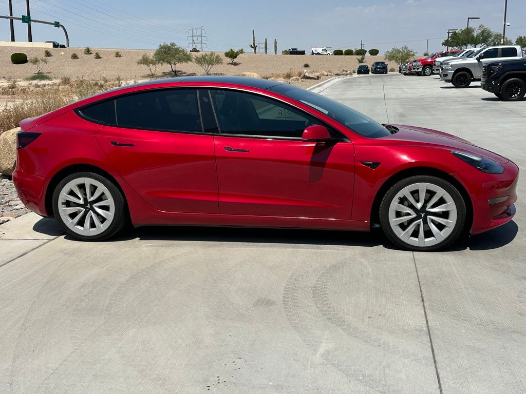 2022 Tesla Model 3 Long Range photo 2