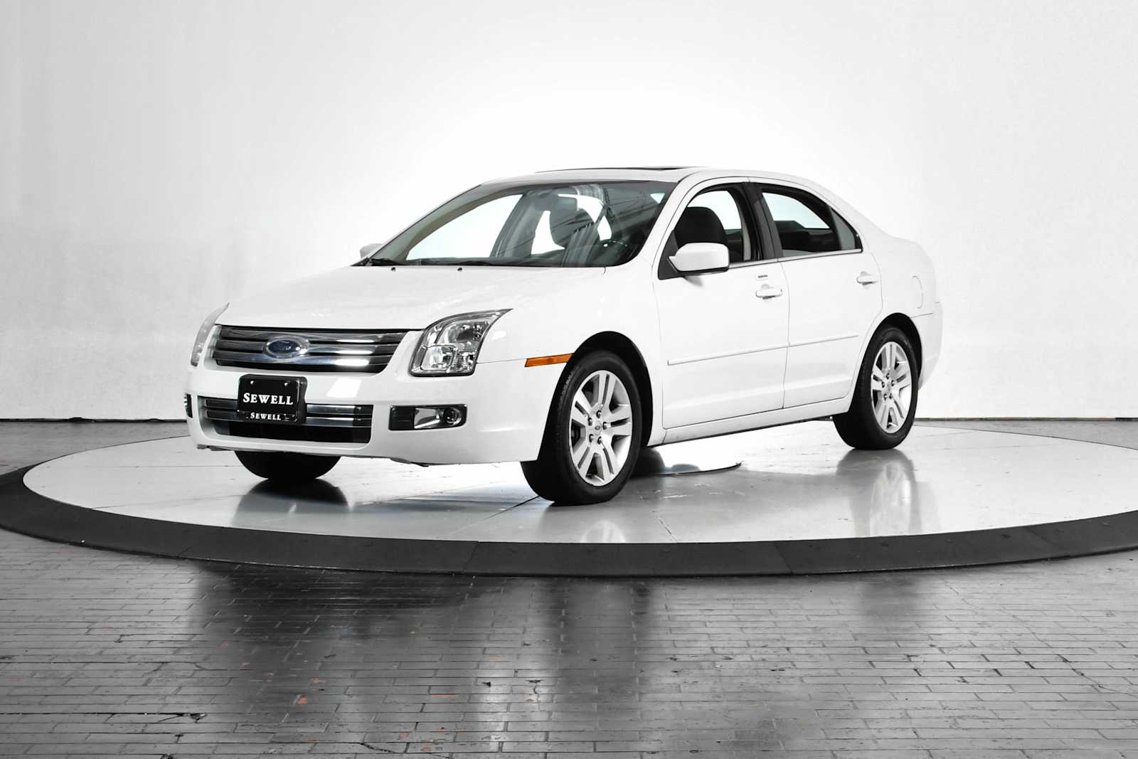 2009 Ford Fusion SEL's photo