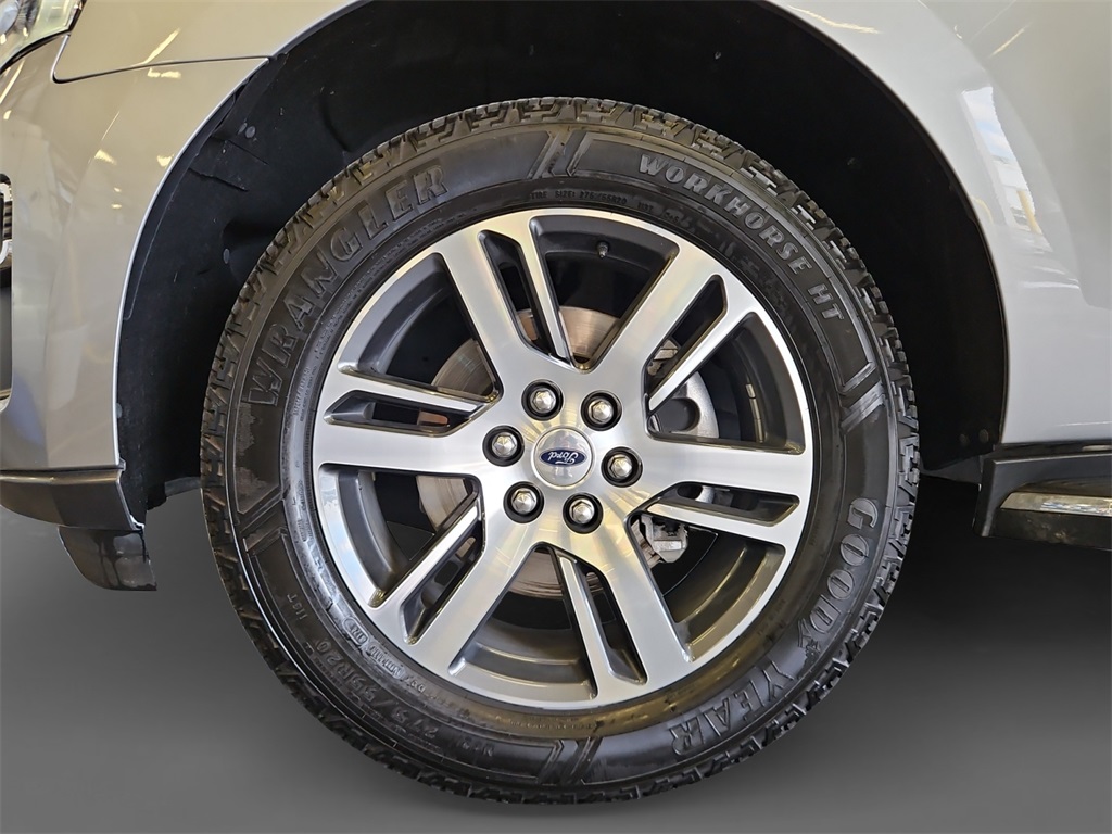 2023 Ford Expedition Limited photo 14