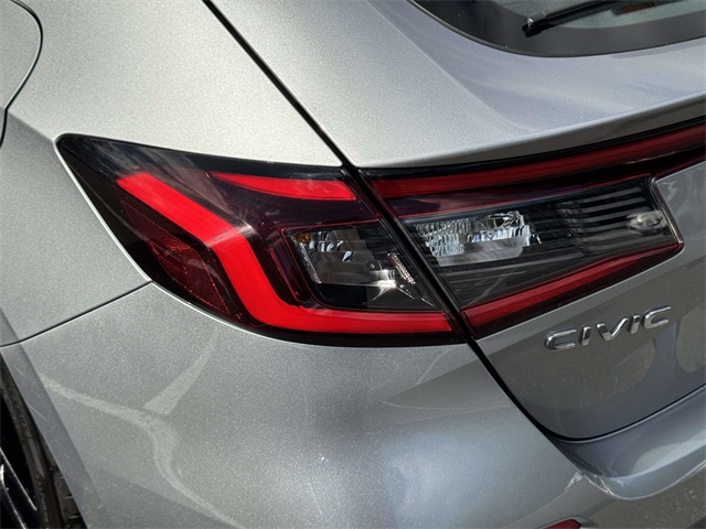 2024 Honda Civic Hatchback Sport photo 7