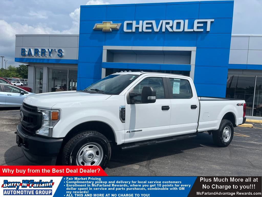 Used 2020 White Ford XL image 1