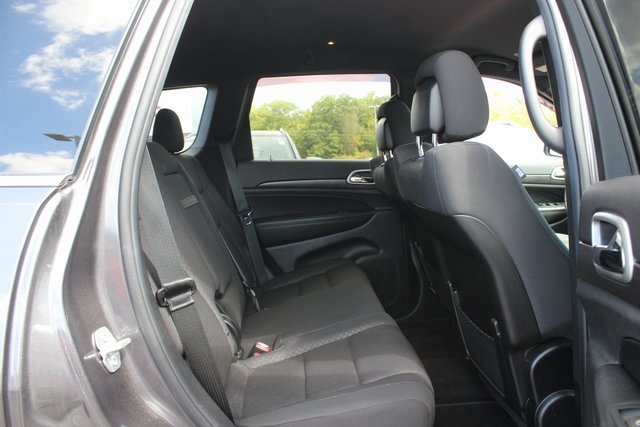 2018 Jeep Grand Cherokee Laredo E photo 25