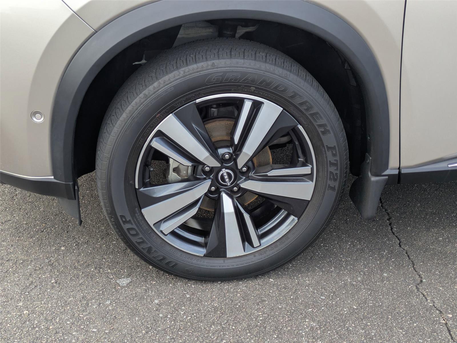 2022 Nissan Rogue SL photo 7