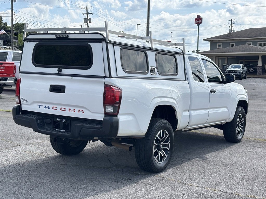 2018 Toyota Tacoma SR photo 8