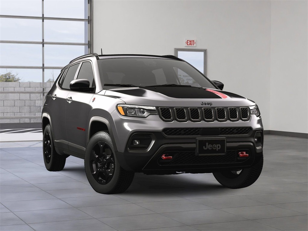 2023 Jeep Compass Trailhawk photo 6