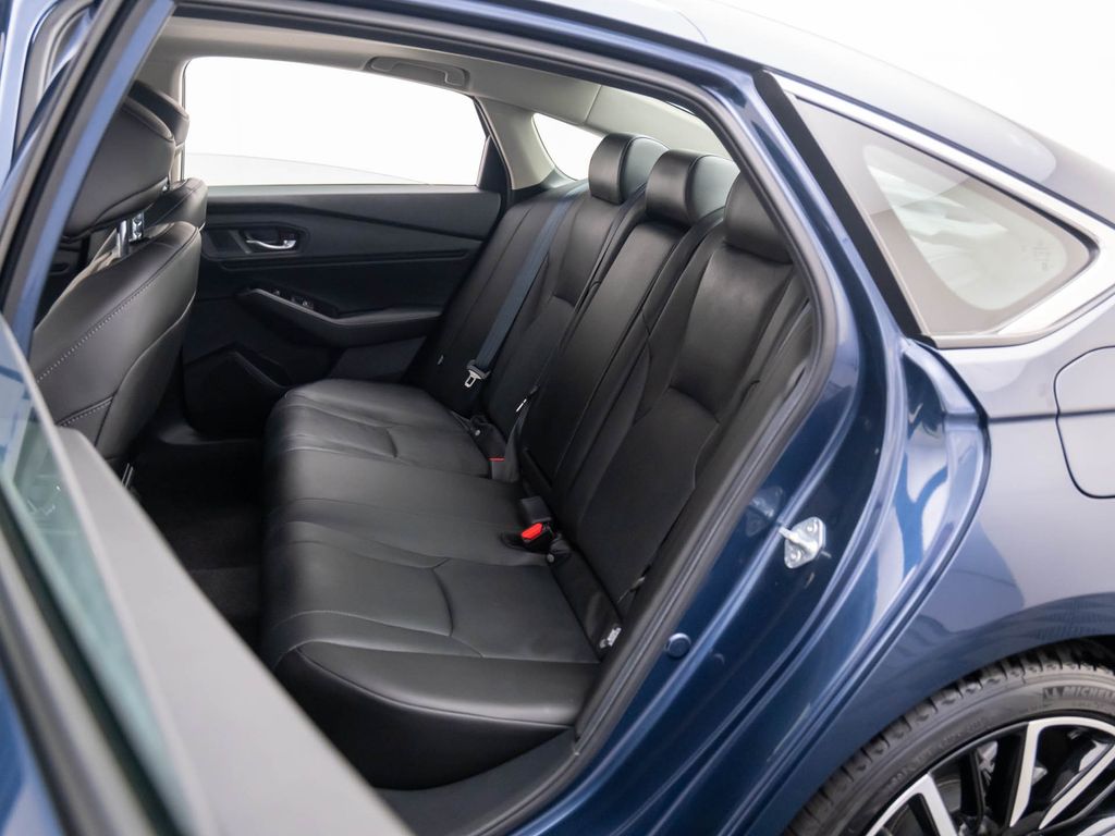2024 Honda Accord Hybrid Touring photo 16