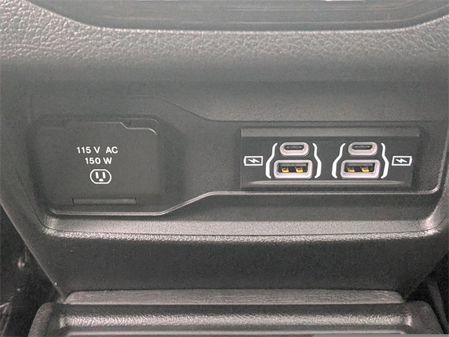 2025 Jeep Grand Cherokee Limited photo 13