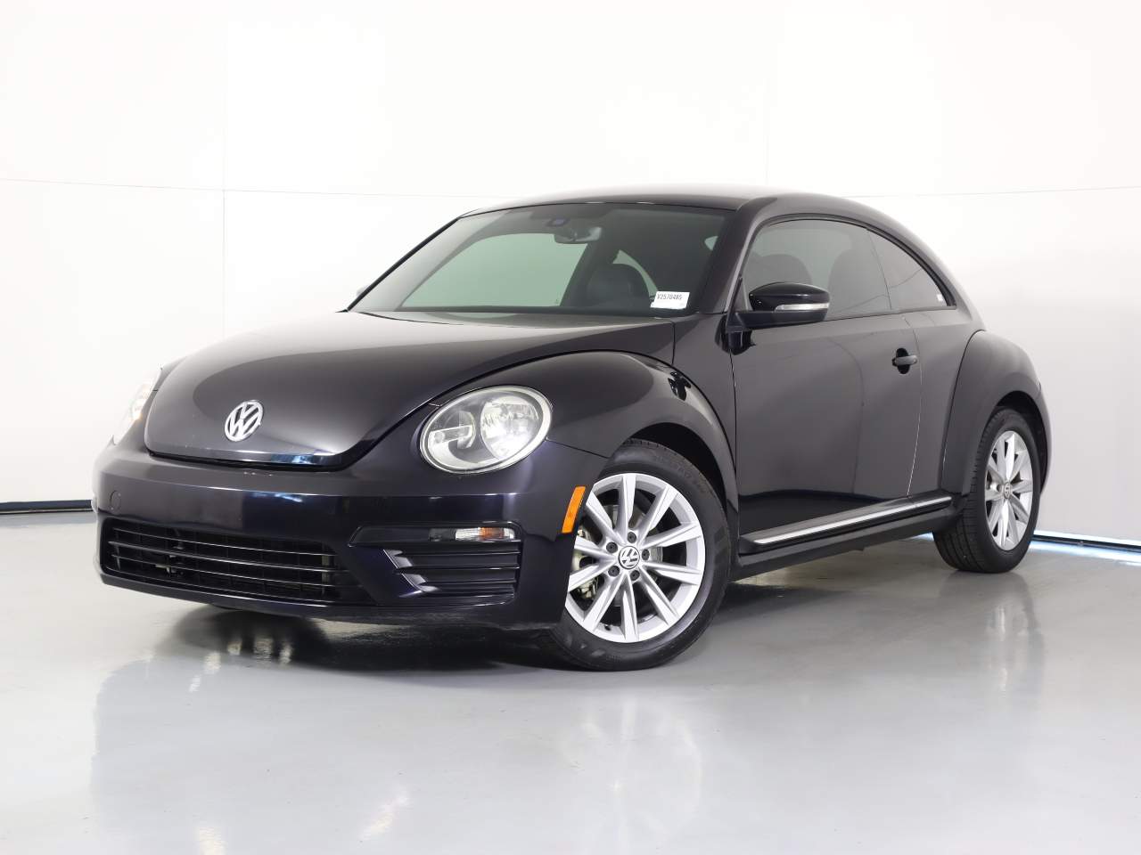 2018 Volkswagen Beetle S
