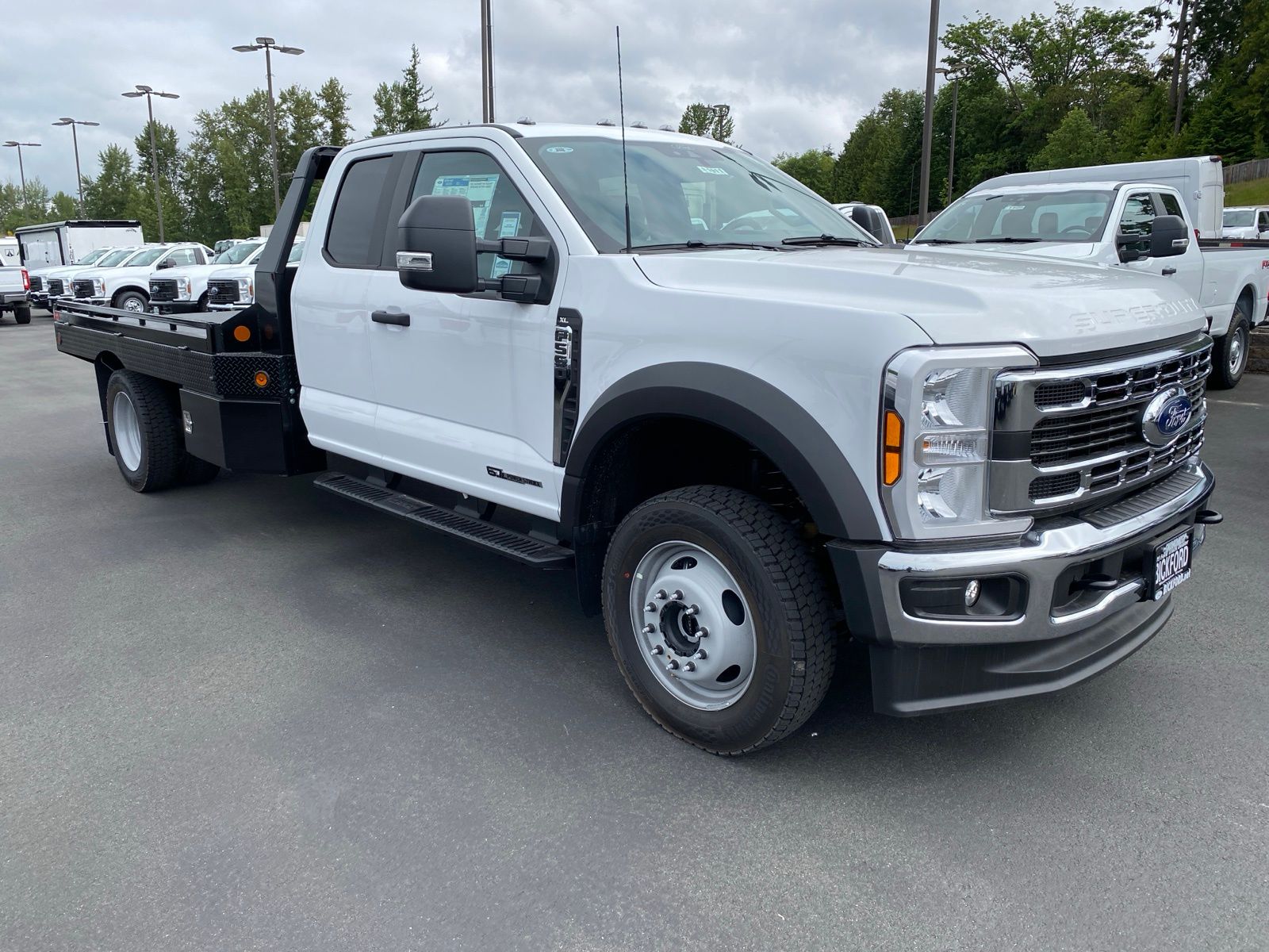 2024 Ford F-550 XL photo 3