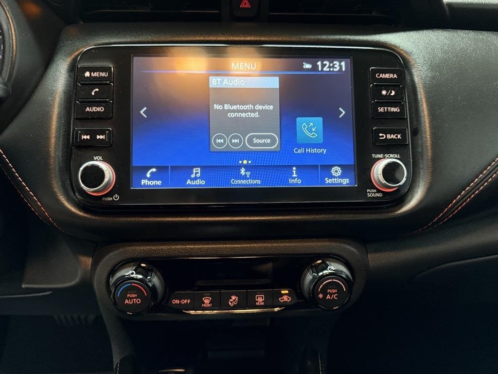 2024 Nissan Kicks SR photo 3