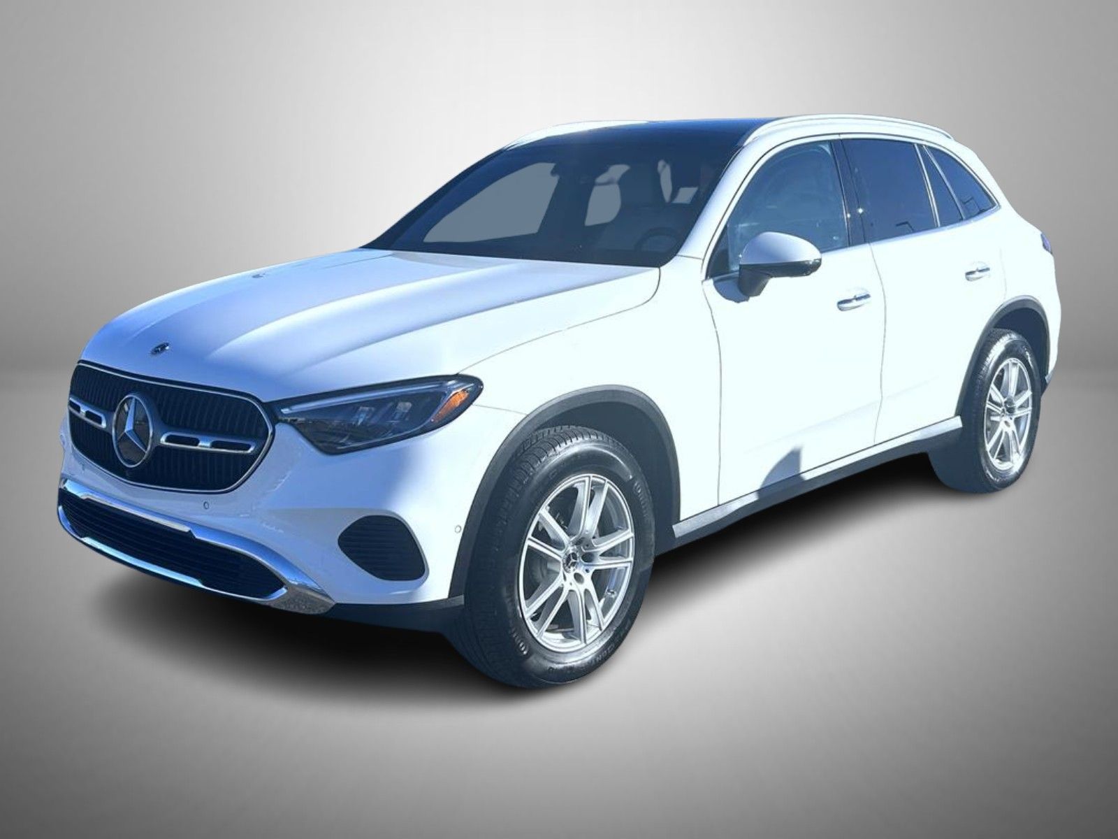 2025 Mercedes-Benz GLC Base's photo