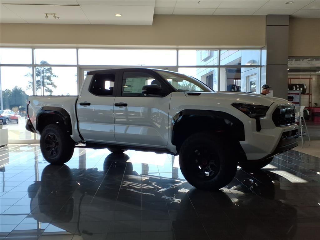 2026 Toyota Tacoma TRD Pro's photo