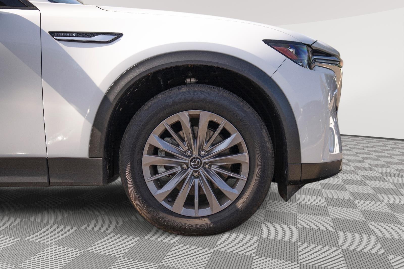 2025 Mazda CX-90 Preferred photo 25