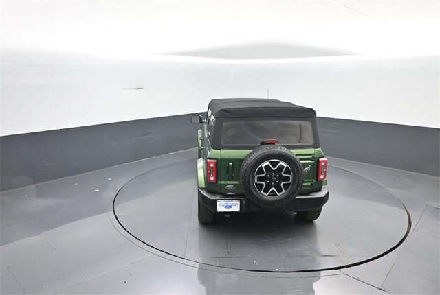 2022 Ford Bronco Outer Banks photo 17