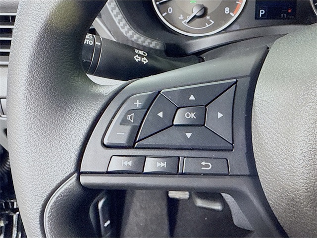 2025 Nissan Sentra S photo 9