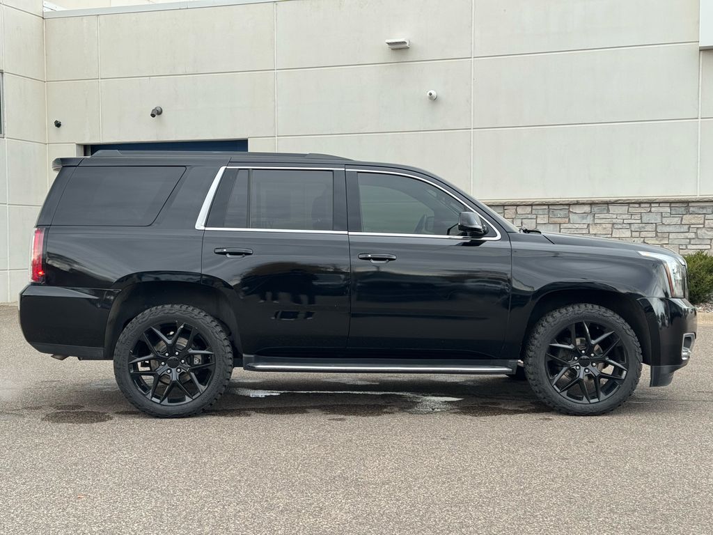 Used 2020 GMC Yukon SLT with VIN 1GKS2BKC3LR235809 for sale in Coon Rapids, Minnesota