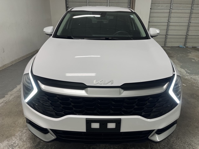 2024 Kia Sportage EX photo 2