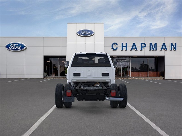 2025 Ford F-350 XL photo 4