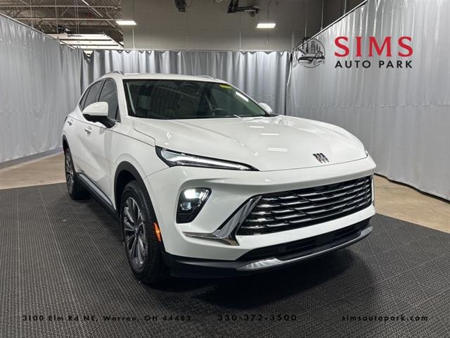 2025 Buick Envision Preferred's photo