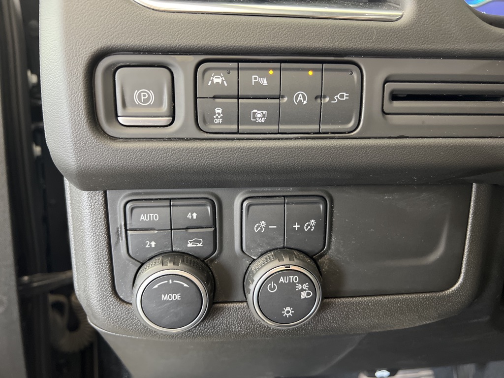 2022 Chevrolet Tahoe RST photo 9